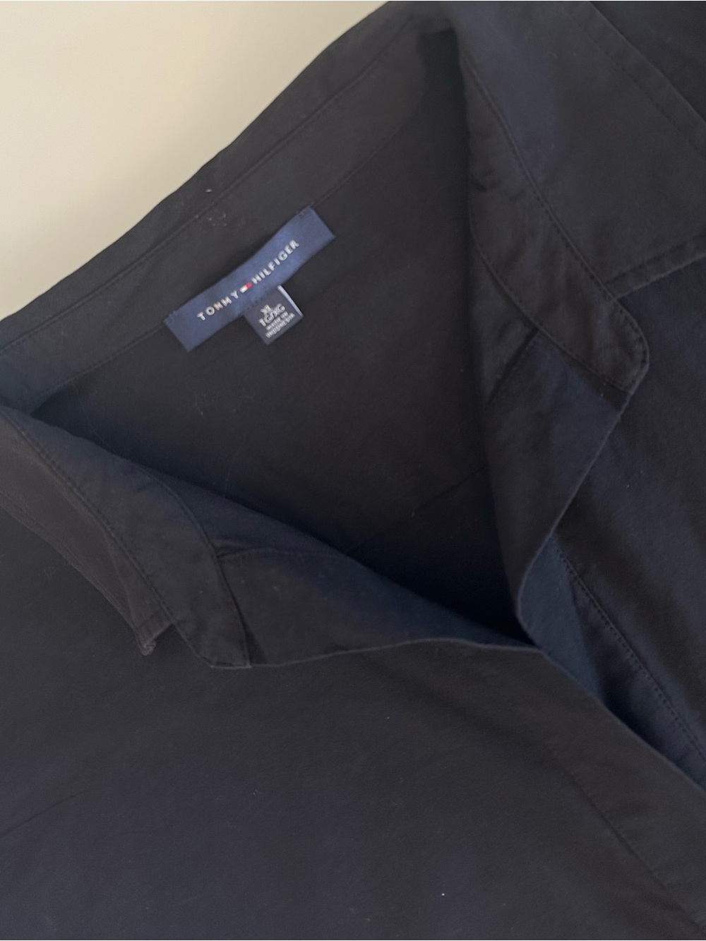 Tommy Hilfiger | Black Cotton Embroidered Blouse / Top | Size XL - Picture 13 of 16